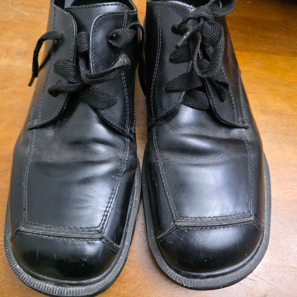 Vintage Dr. Martens 9A51 Oxford Mens 11 Black Leather Square Toe Chunky Lug Goth